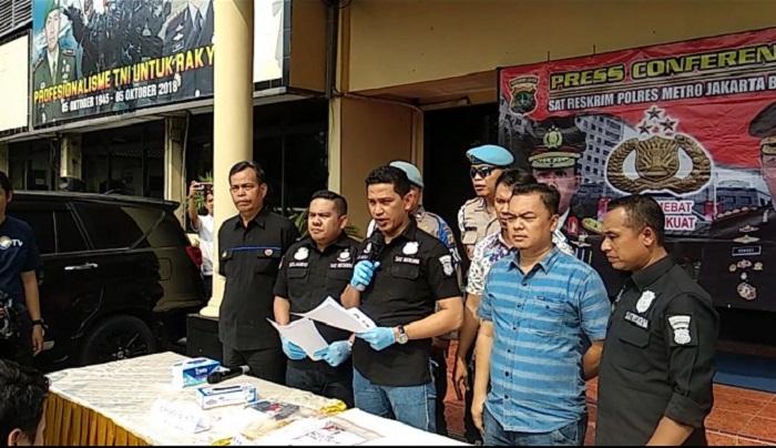 kasat-reskrim-polres-metro-jakarta-barat-akbp-edi-suranta-sitepu.jpg
