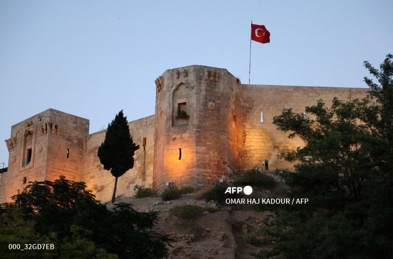 kastil-gaziantep-di-distrik-bersejarah-kota-gaziantep-di-tenggara-turki.jpg