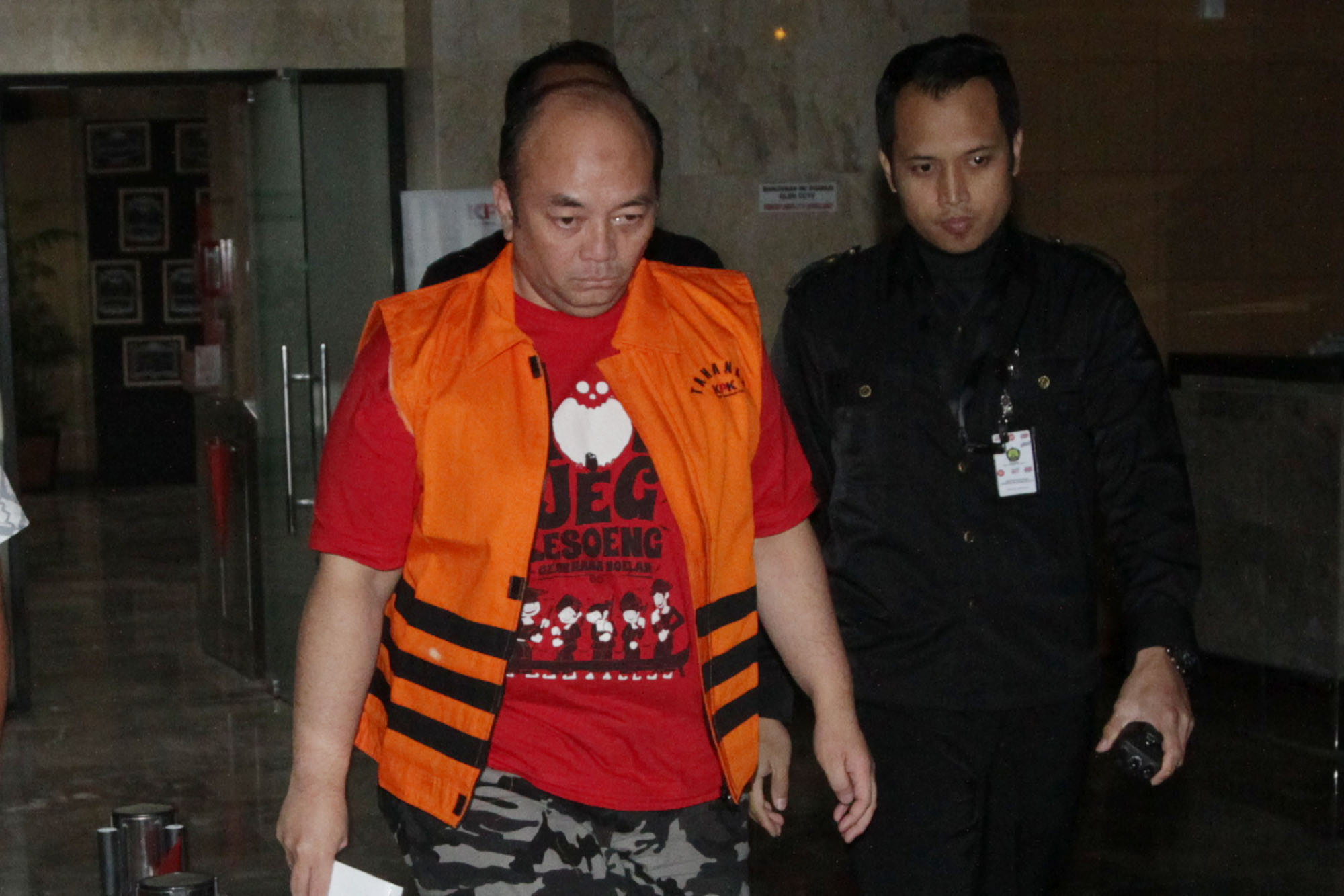 KPK Hitung Duit yang Disita dari Pejabat MA Capai Rp 900 Juta