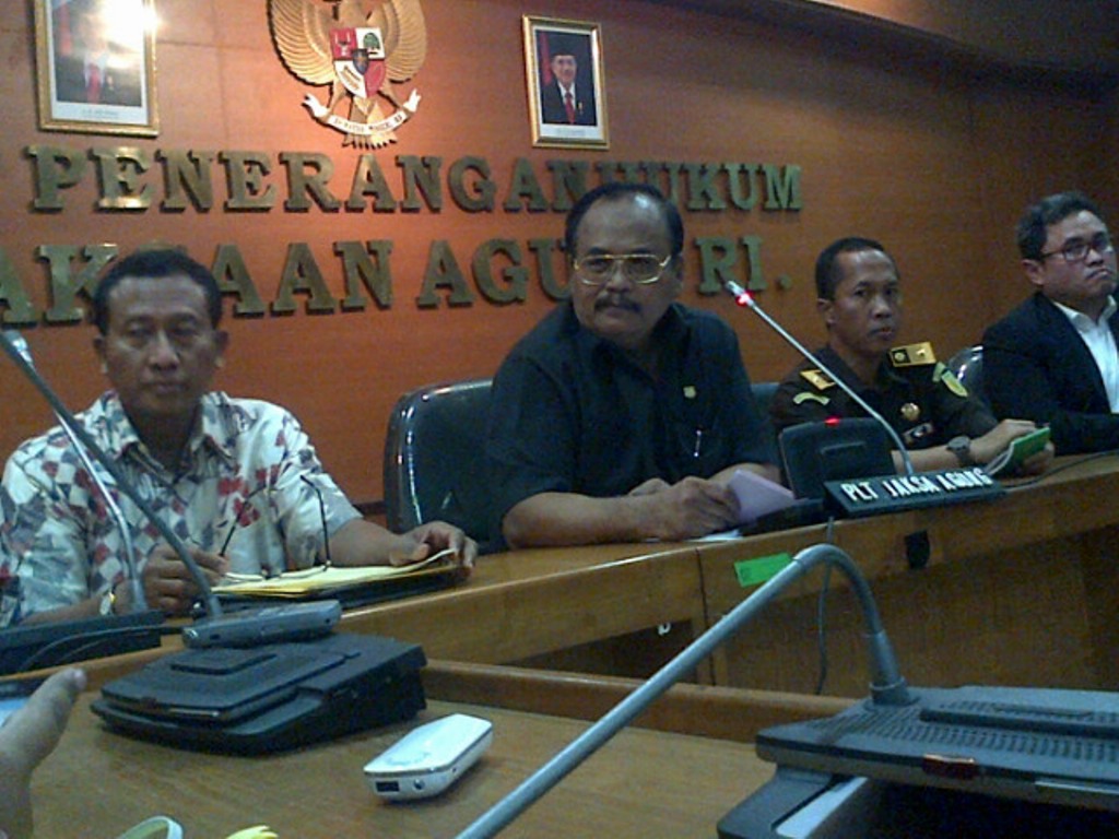 kejaksaan-agung_20141117_201536.jpg
