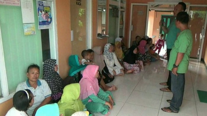 keluarga-34-warga-desa-kedondong-kecamatan-demak-kota-kabupaten-demak_20171115_102317.jpg