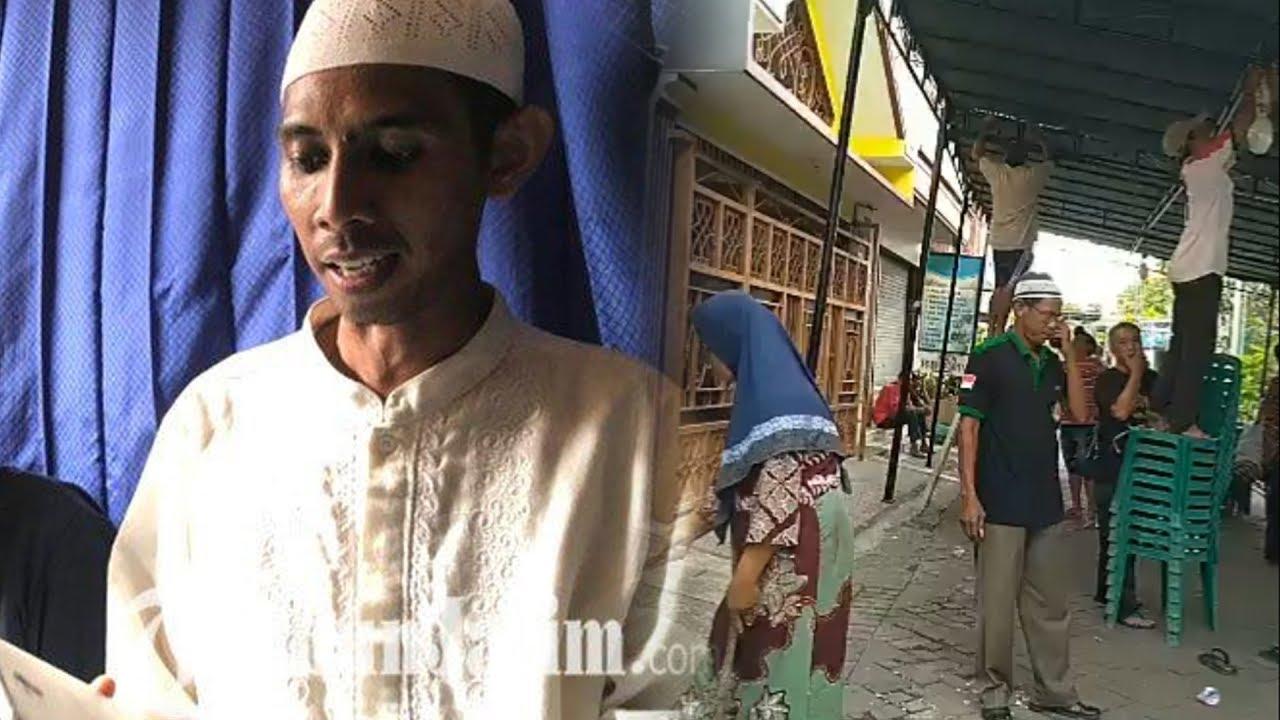 keluarga-korban-tunggu-kabar-korban-yang-hilang-akibat-mobil-terjun-ke-sungai-brantas.jpg