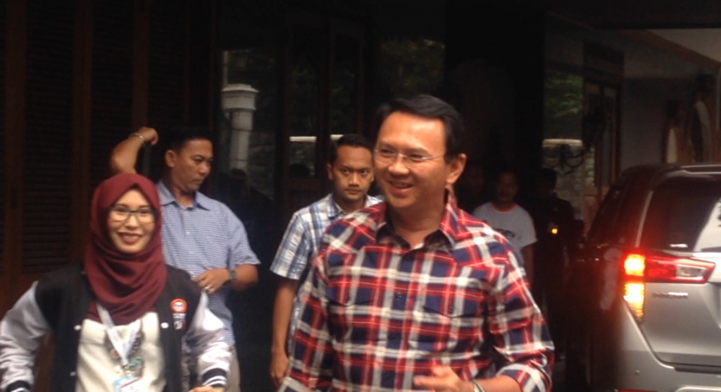 kemunculan-pertama-ahok-usai-demo-4_20161105_181214.jpg