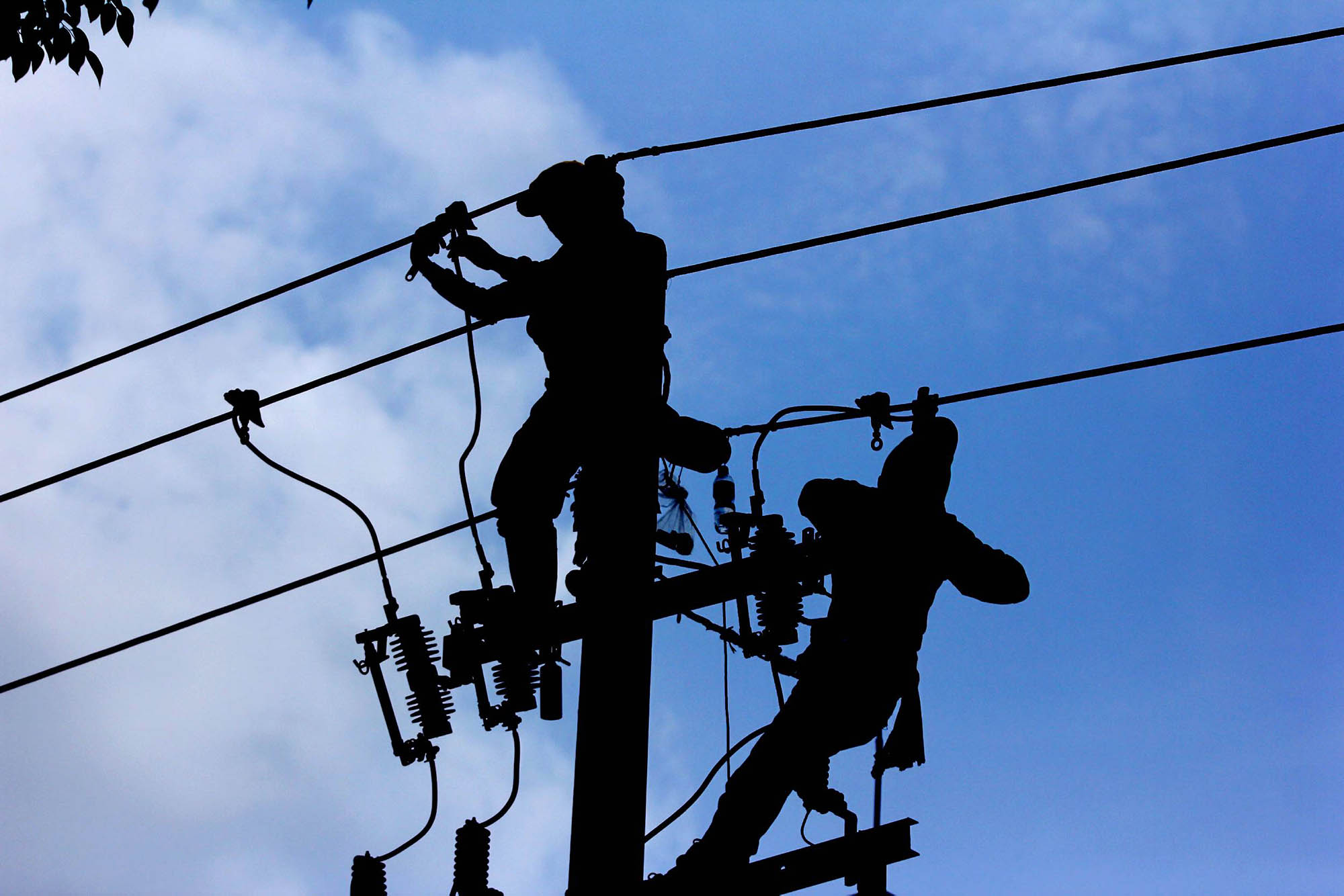kenaikan-tarif-listrik_20150321_072424.jpg
