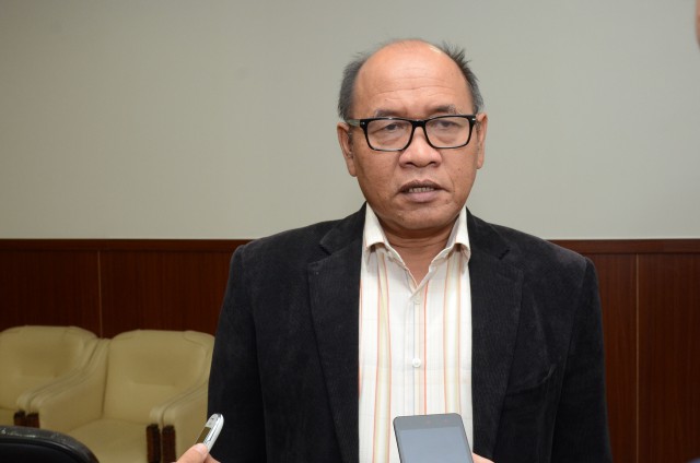 kepala-bkd-johnson-rajagukguk_20161123_161220.jpg