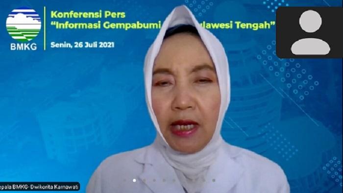 kepala-bmkg-dwikorita-karnawati-memberikan-penjelasan-terkait-gempa-63-magnitudo.jpg