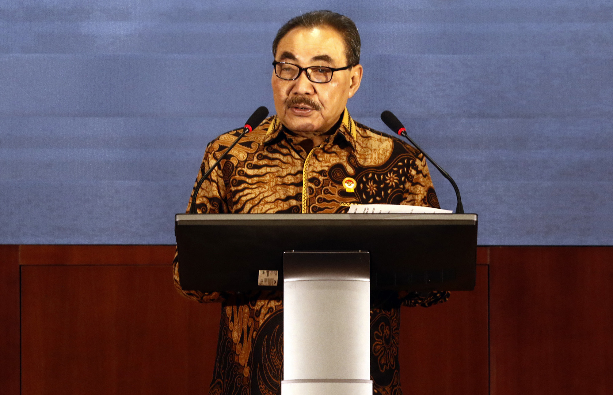 kepala-bnpt-terima-penghargaan_20230331_222656.jpg