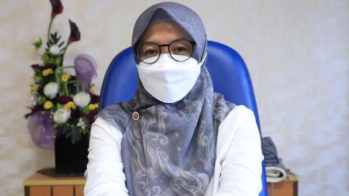 kepala-dinas-kesehatan-kota-tangerang-dr-dini-anggraeni.jpg