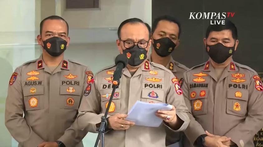 kepala-divisi-humas-polri-irjen-dedi-prasetyo-tengah-selasa692022.jpg