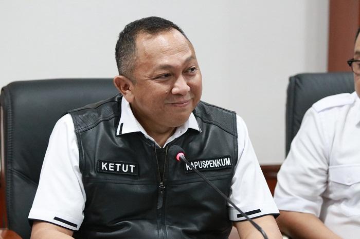 kepala-pusat-penerangan-hukum-kejaksaan-agung-ketut-sumedana-121.jpg