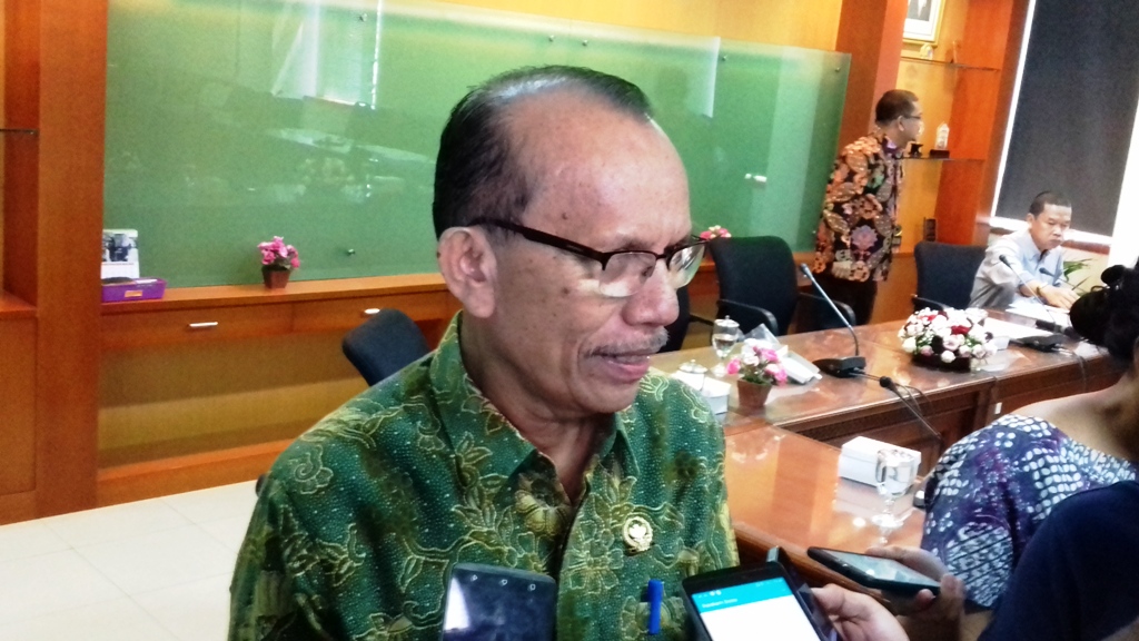 ketua-bidang-rekrutmen-hakim-komisi-yudisial-ky-maradaman-harahap_20170726_143846.jpg