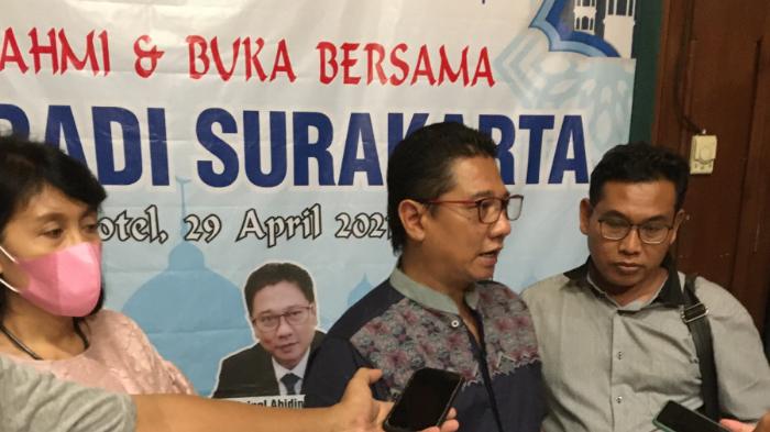 ketua-dpc-peradi-surakarta-zainal-abidin.jpg