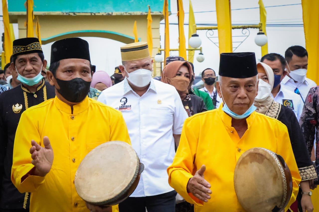 ketua-dpd-ri-aa-lanyalla-mahmud-mattalitti-kesultanan-sambaliung.jpg