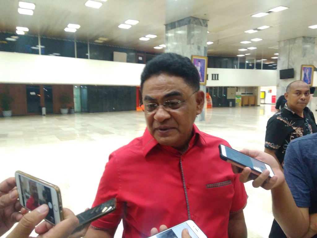 ketua-dpp-pdip-andreas-hugo-pareira_20180316_203151.jpg