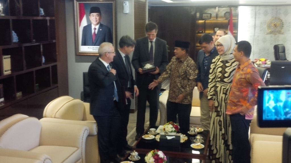 ketua-dpr-ri_20160714_150505.jpg