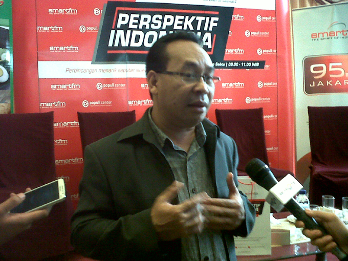 ketua-forum-masyarakat-pemantau-parlemen-indonesia-formappi-sebastian-salang_20150321_132104.jpg