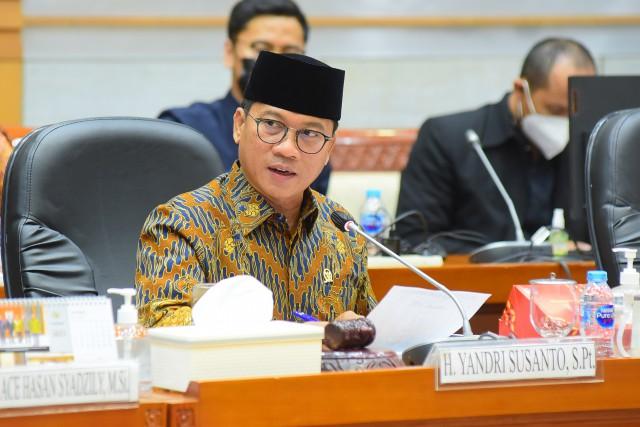 ketua-komisi-viii-dpr_yandri-susanto_.jpg