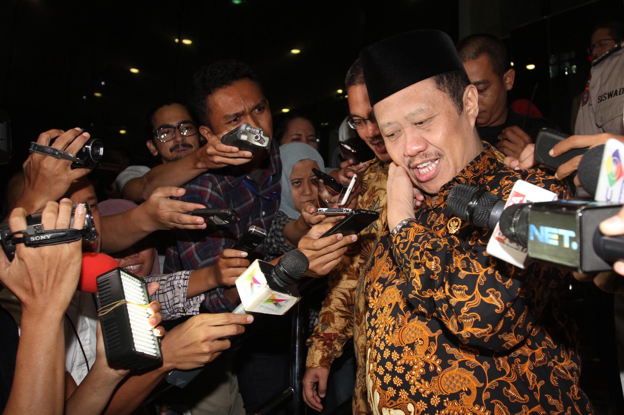 ketua-ky-datangi-kpk-bahas-maraknya-hakim-tersandung-korupsi_20160525_010728.jpg