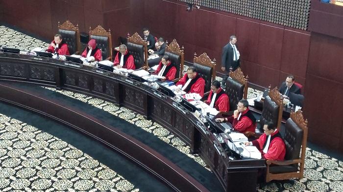 Presiden dan DPR Belum Siap, Minta MK Tunda Sidang Uji UU TNI
