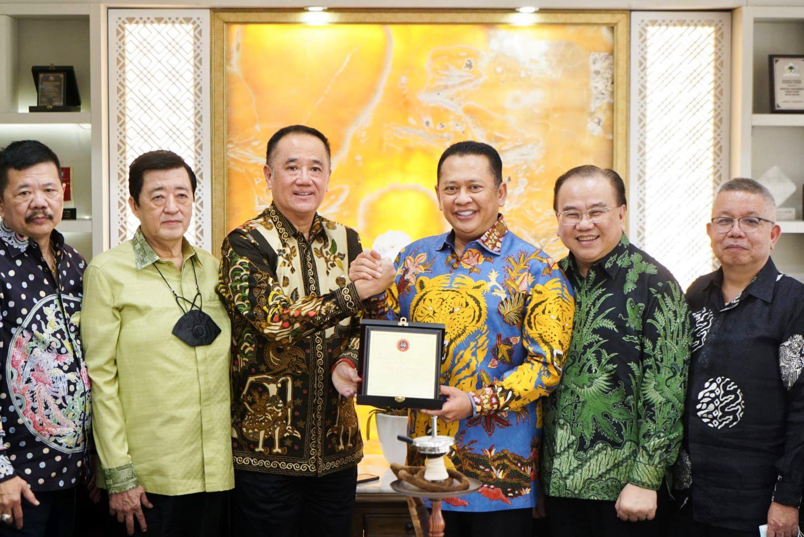 ketua-mpr-psmti.jpg