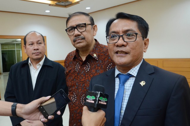 ketua-pansus_20160420_142902.jpg