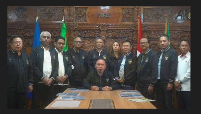 ketua-pssi-mochamad-iriawan-dan-para-exco-pssi.jpg