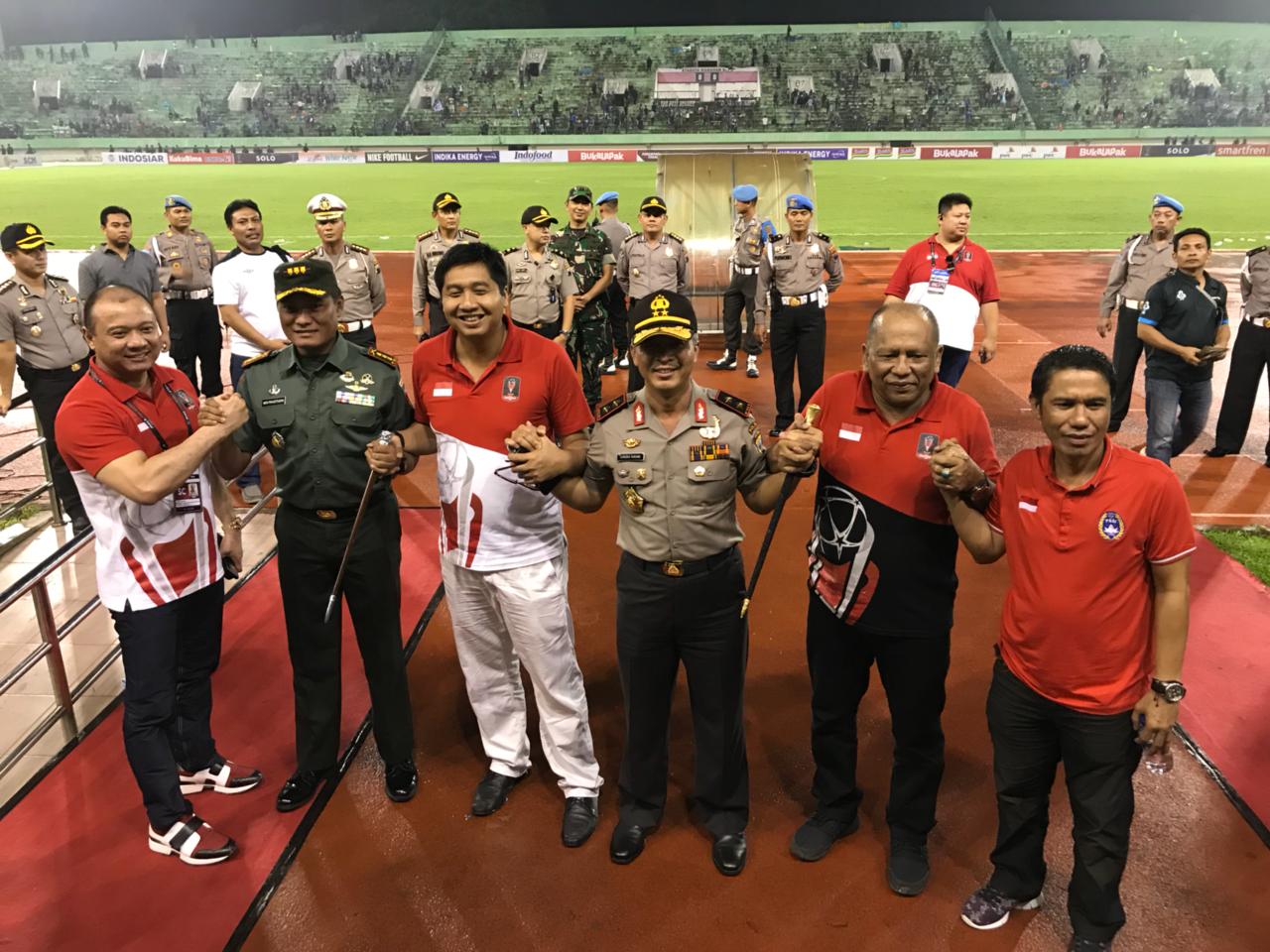ketua-sc-piala-presiden_20180205_114136.jpg