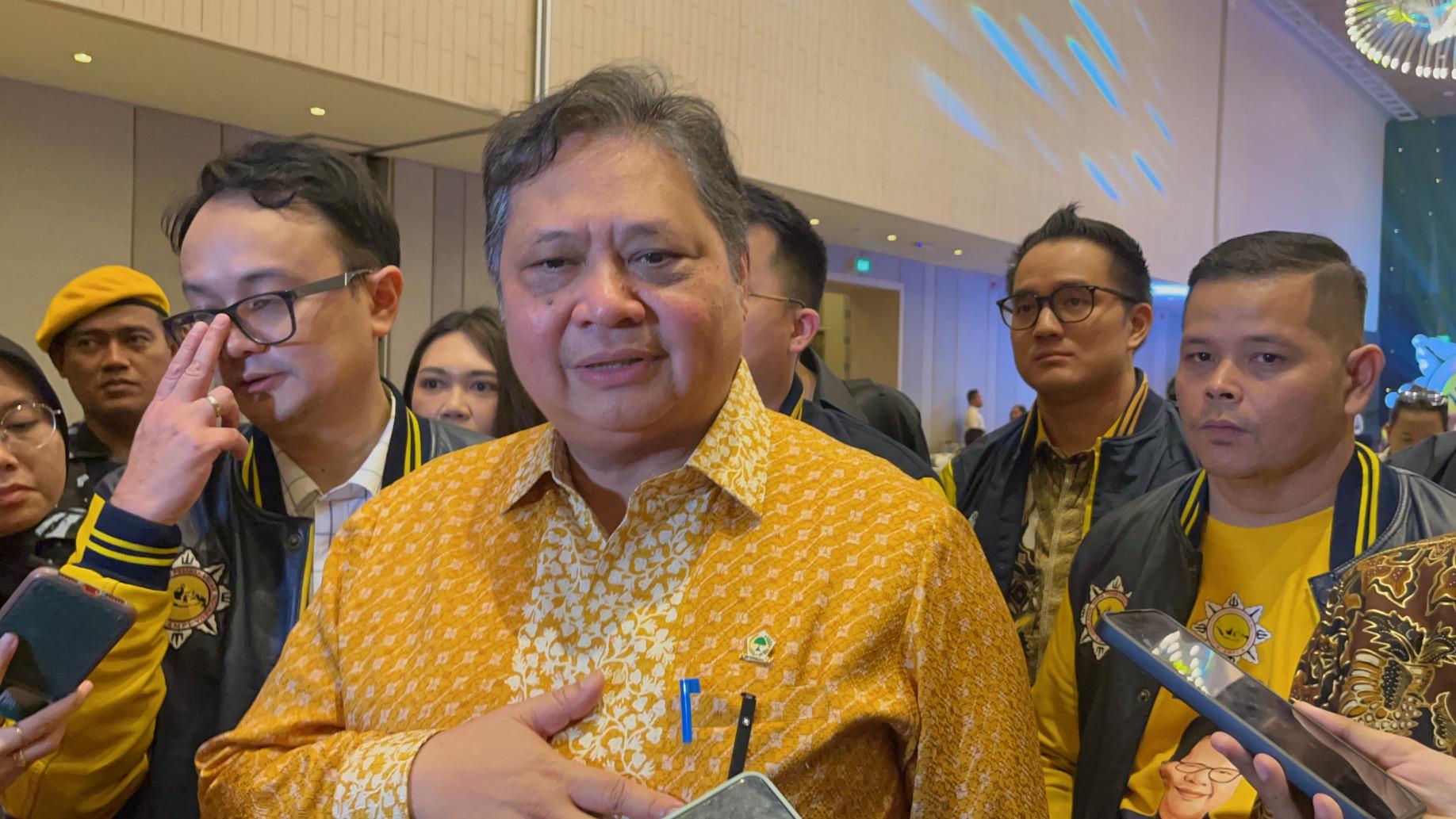 ketua-umum-golkar-airlangga-hartarto-56347356-3241.jpg