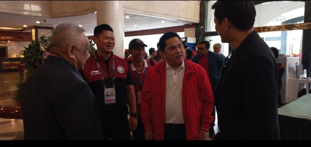 ketua-umum-pssi-erick-thohir-dan-ketua-noc-indonesia-raja-sapta-oktohari.jpg