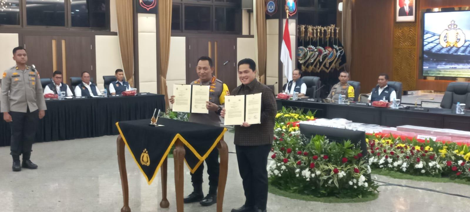 ketua-umum-pssi-erick-thohir-foto-bersama-kapolri-jenderal-polisi-listyo-sigit-prabowo-2.jpg
