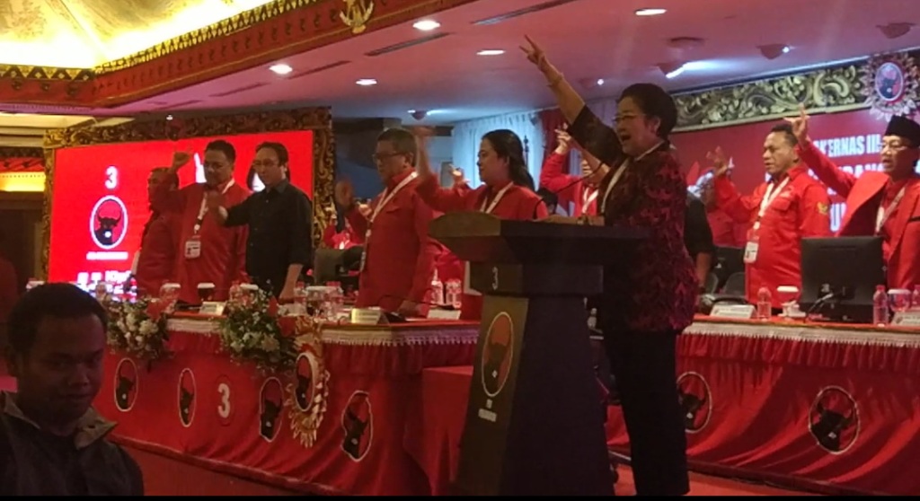 ketum-pdip-megawati-soekarnoputri_20180225_131803.jpg