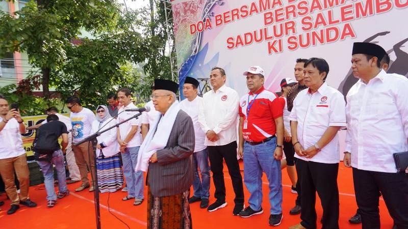 kh-maruf-amin-senam-di-bandung.jpg