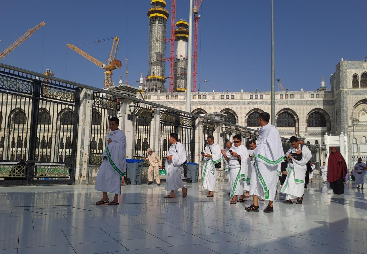kloter-jemaah-haji-indonesia-gelombang-1-mulai-bergerak.jpg
