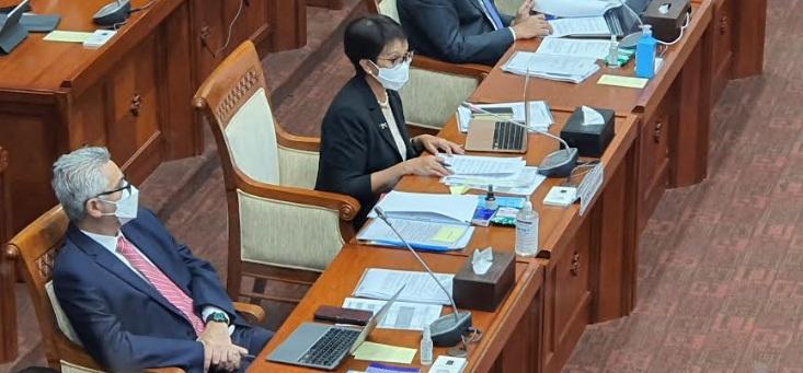 komisi-i-dpr-ri-menggelar-rapat-kvv.jpg