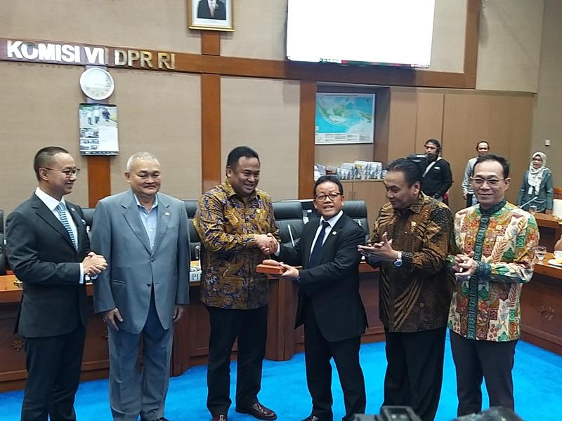 komisi-vii-dpr-nih2.jpg