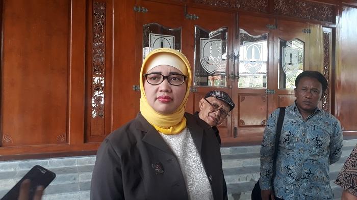 komisioner-komisi-perlindungan-anak-indonesia-kpai-bidang-pendidikan-retno-listyarti.jpg