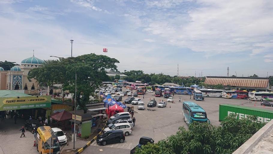 kondisi-rest-area-km-57-tol-jakarta-cika.jpg
