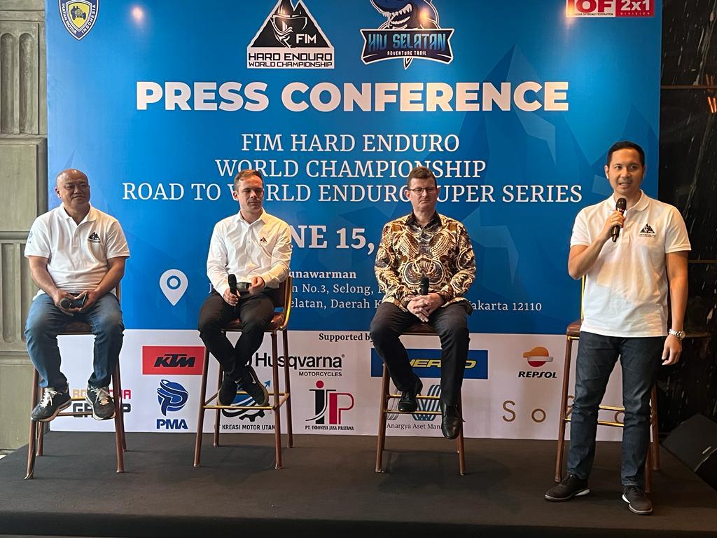 konferensi-pers-fim-hard-enduro-world-championship-road-to-wees-di-jakarta.jpg