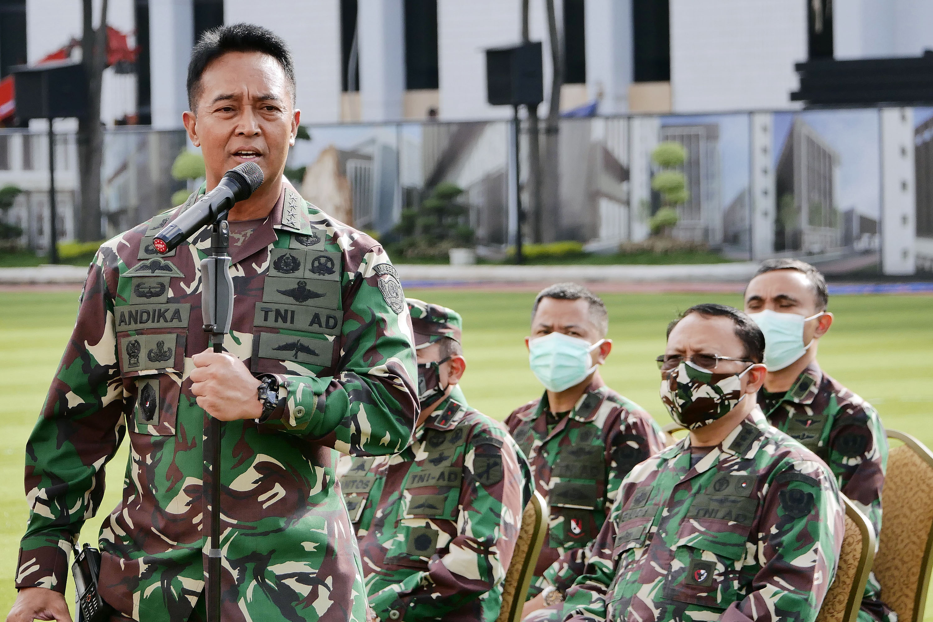konferensi-pers-ksad-andika-perkasa_20210309_202527.jpg