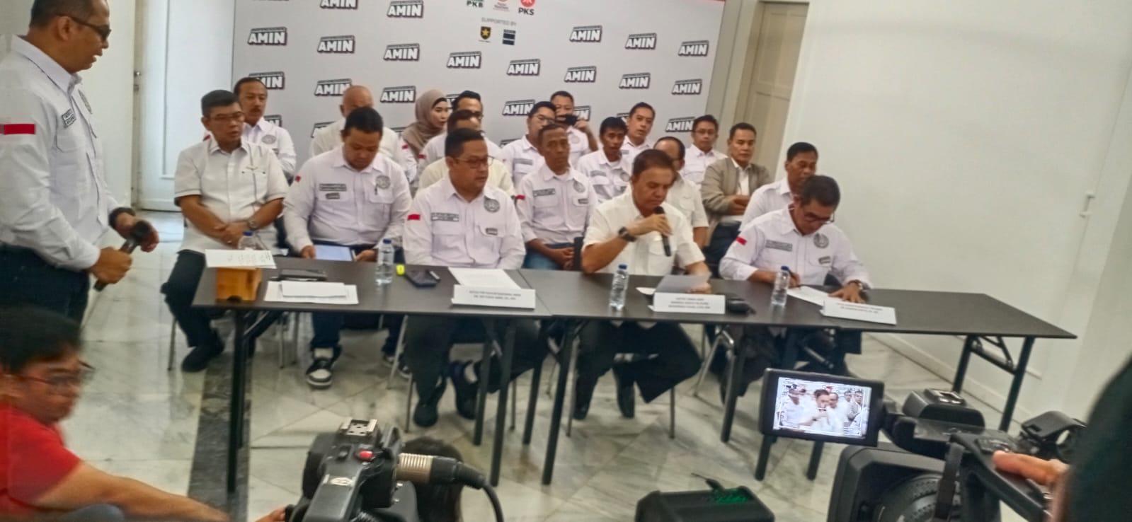konpers-tim-hukum-amin.jpg
