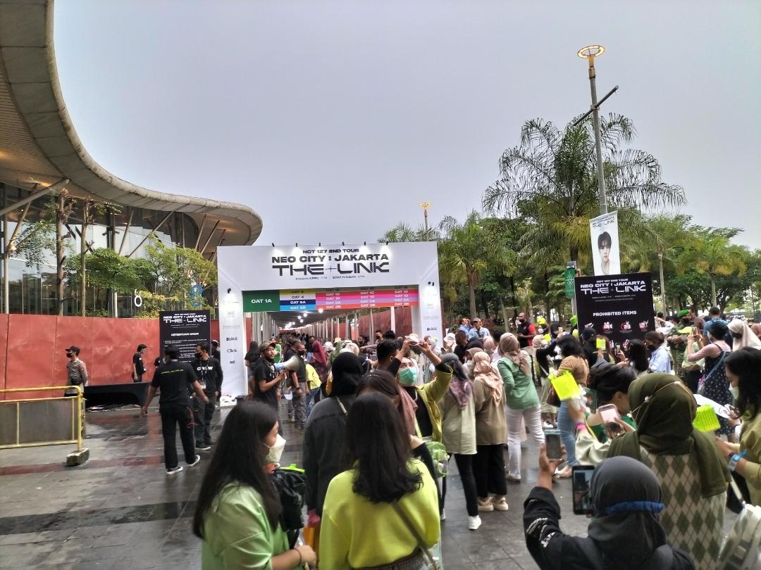 Konser NCT 127 Tetap Digelar, Meski Sempat Ada Ancaman Bom Bunuh Diri, Penonton Percaya Panitia