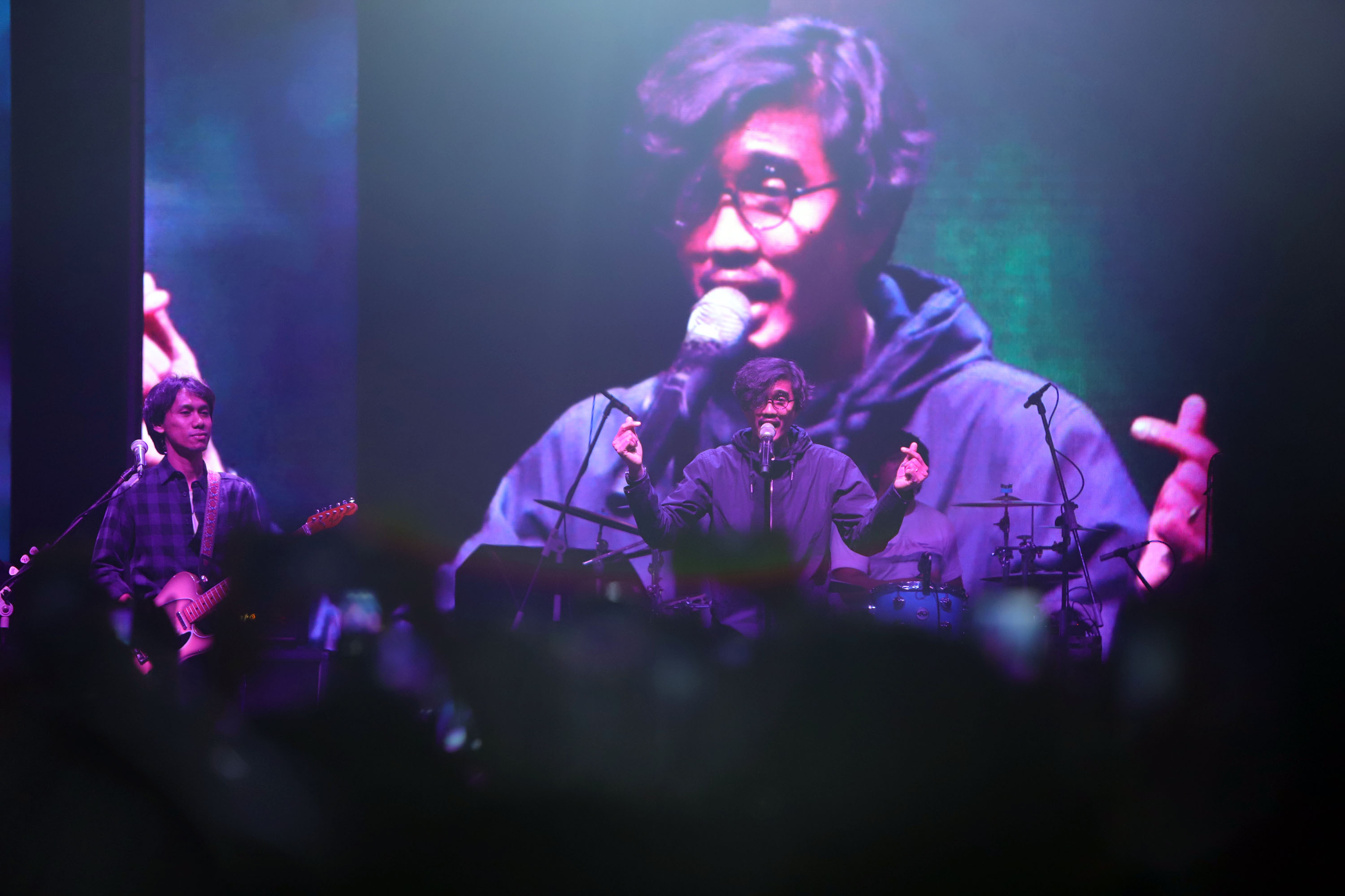 konser-sheila-on-7-harmonia-classic-story_20190913_021248.jpg