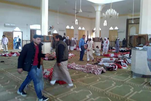 korban-serangan-bom-di-masjid-al-rawda_20171125_191036.jpg
