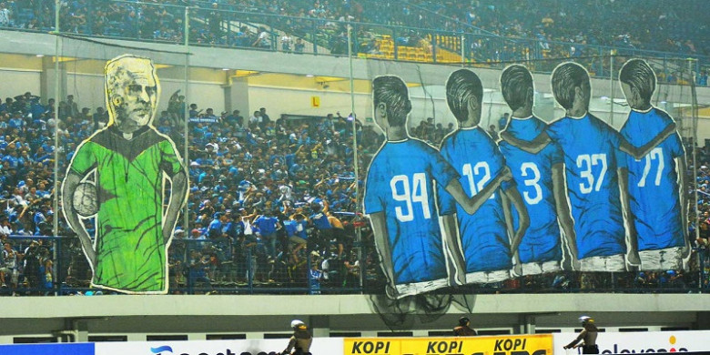 koreografi-yang-ditampilkan-oleh-bobotoh_20180601_174947.jpg