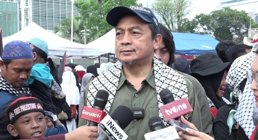 korlap-koalisi-indonesia-bela-baitul-maqdis-aksi-bela-palestina-di-depan-dubes-as-bachtiar-nasir.jpg