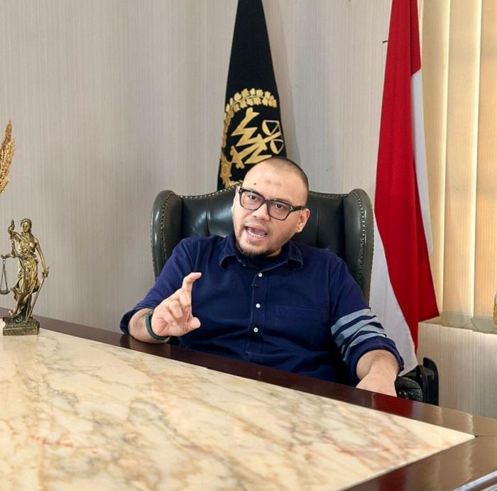 korupsiiiiiii-minyak-mentah.jpg