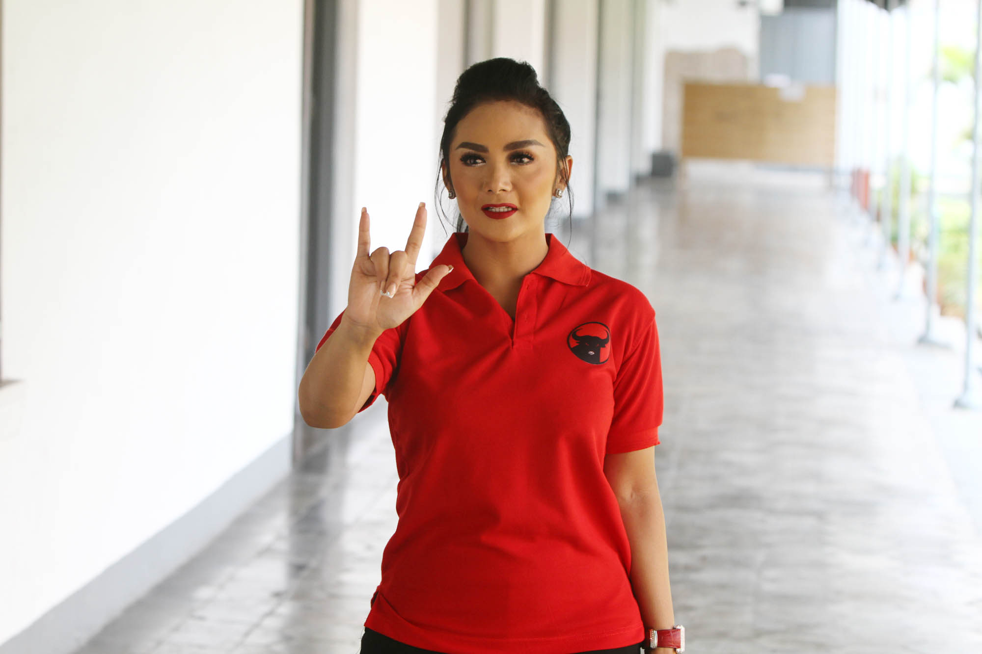 krisdayanti-caleg-pdi-perjuangan_20180926_002338.jpg