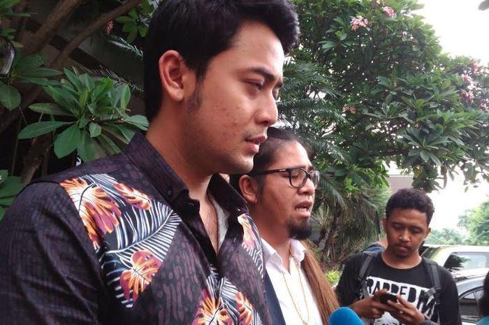 kriss-hatta-bersama-pengacaranya-indra-tarigan.jpg