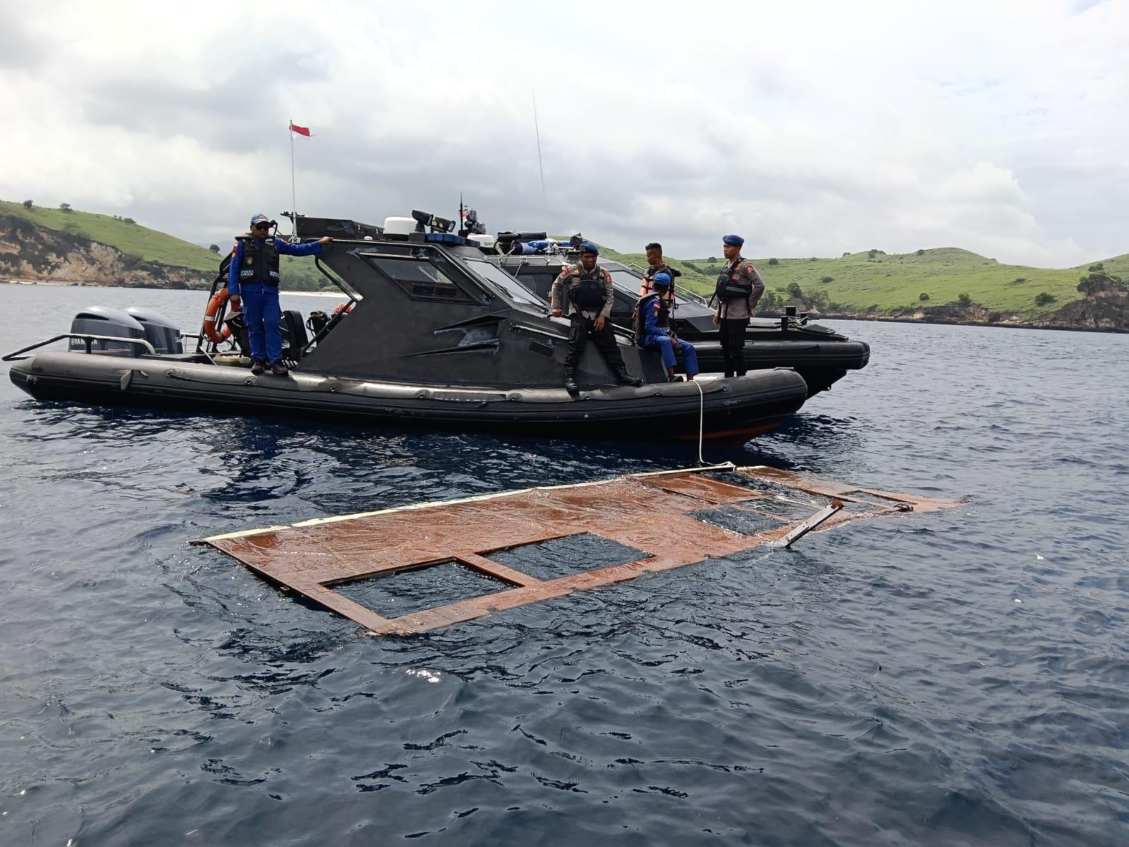 labuan-bajo-kapal-tenggelam-383.jpg