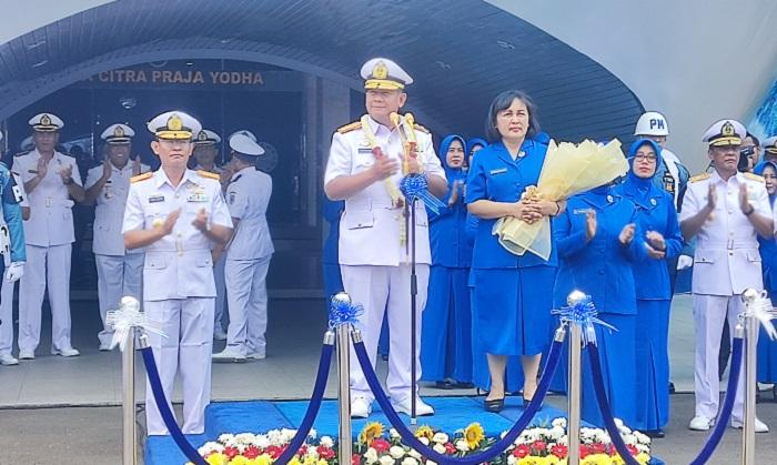 laksda-tni-budi-purwanto-di-mako-pushidrosal-1.jpg